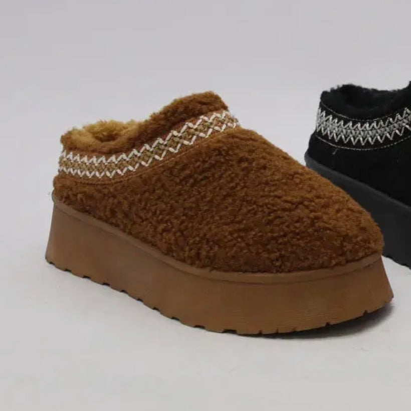 Embroidered Fleece Cozy Brown Snow Slipper