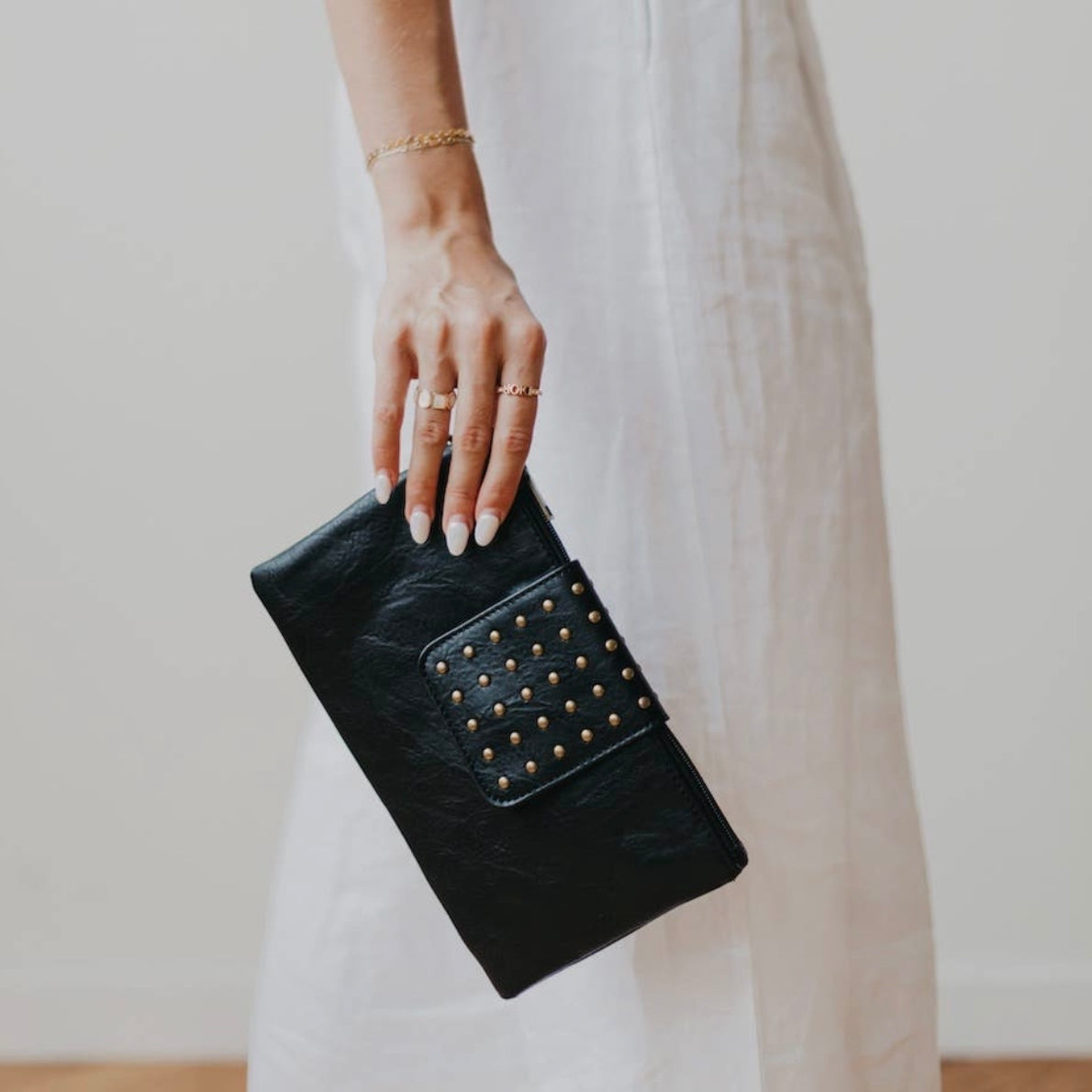 Riviera Maya Rivet Clutch