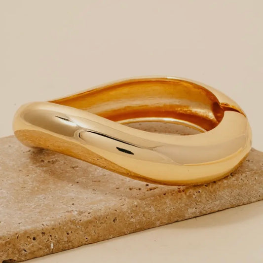 Wavy Rounded Metallic Hinge Bangle Bracelet