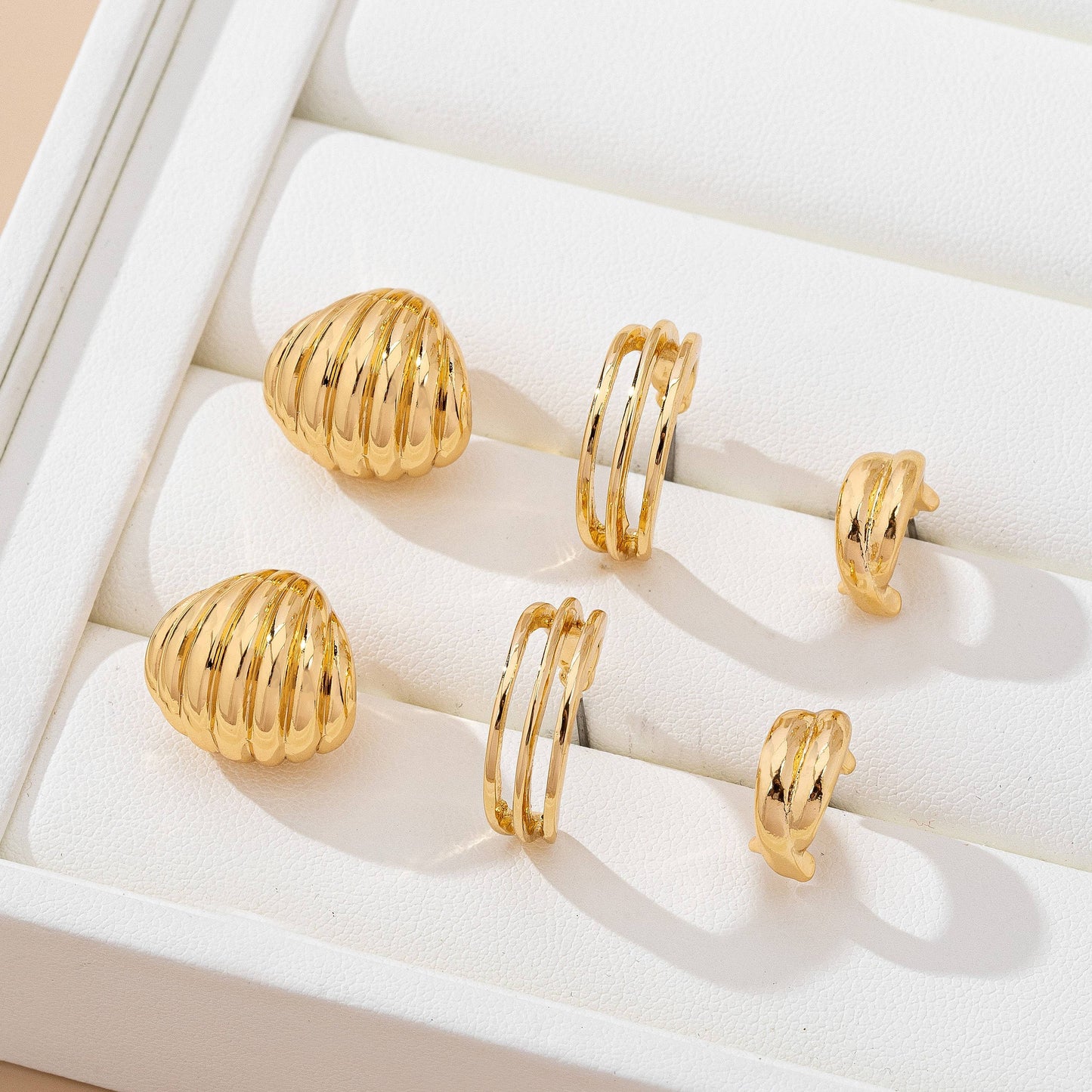 Vintage Gold Shell & Ribbon Hoop Trio Earring Set