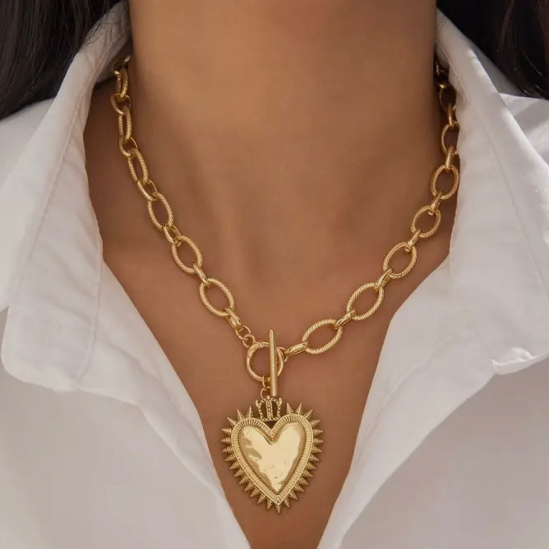 Spiked Heart Chunky Chain Toggle Necklace