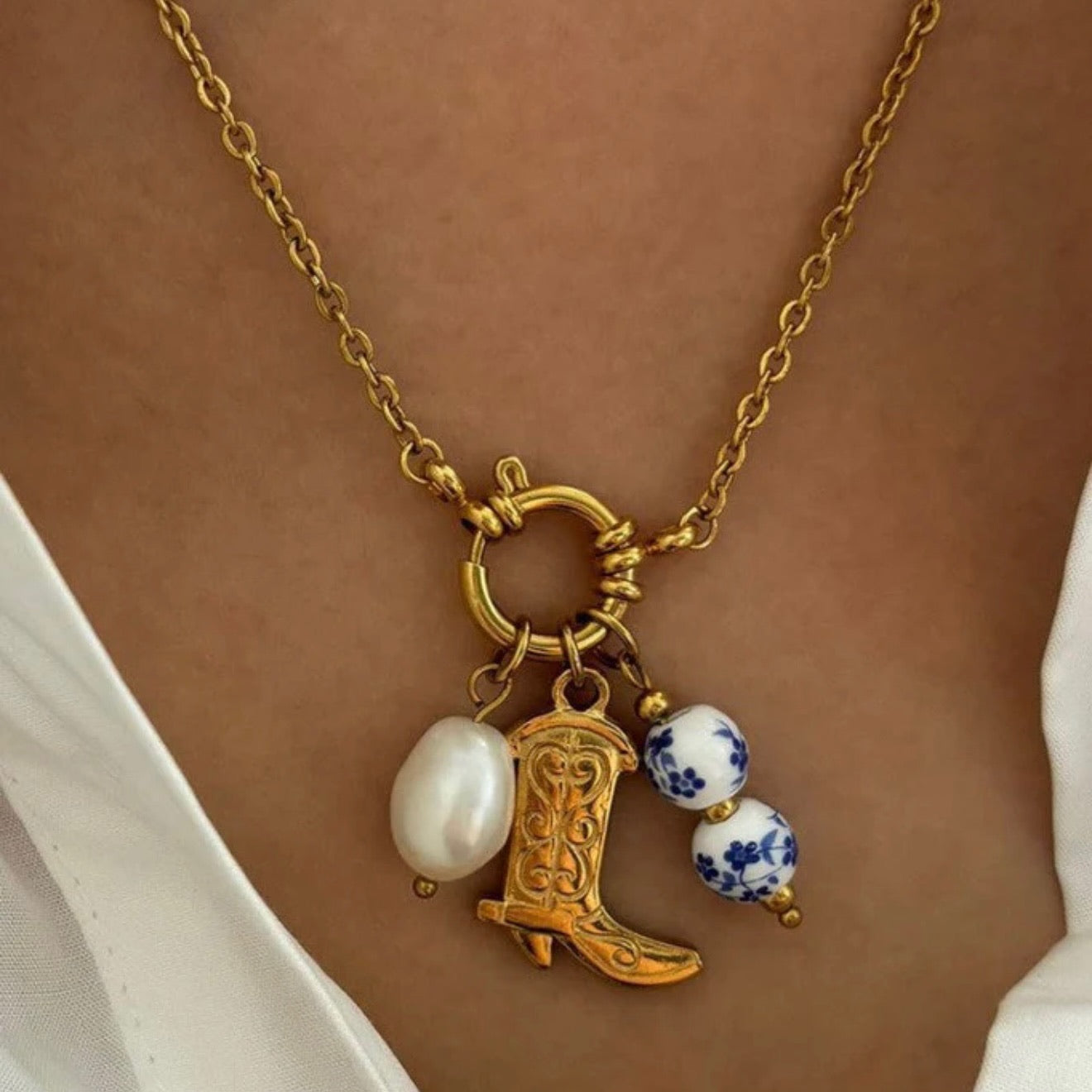 Gold Western Necklace