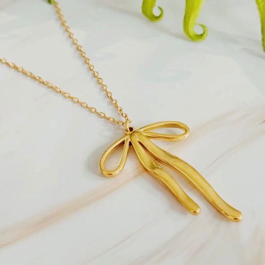 Stylist Bow Pendant Necklace