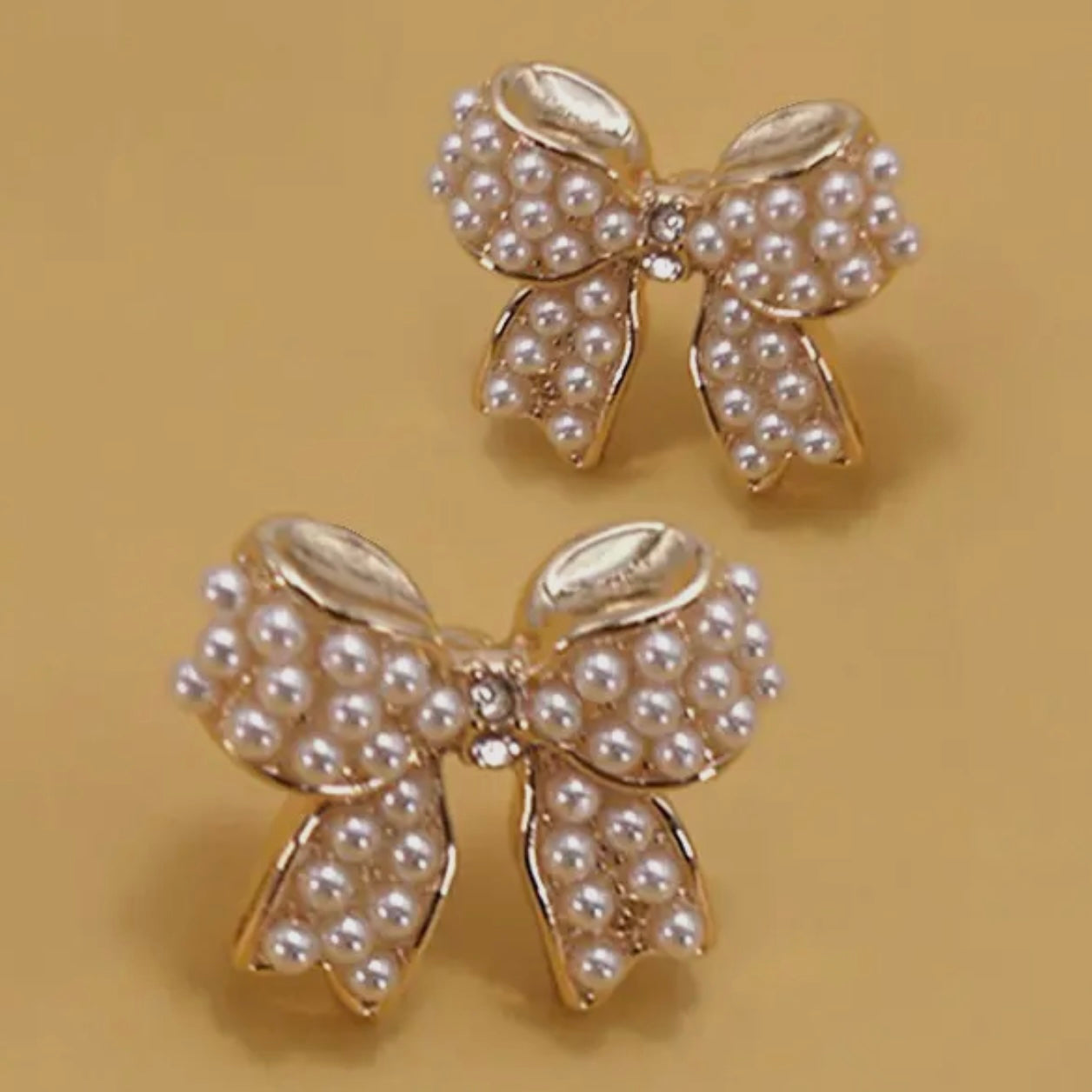 Mini Pearl Bow Ribbon Earrings