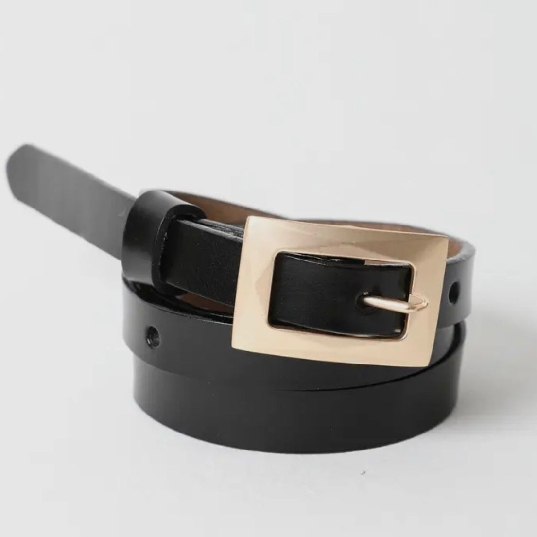 Gold Buckle Skinny Waist Belt