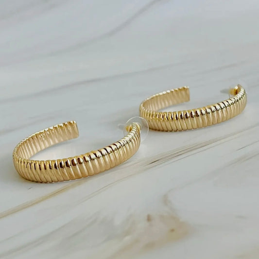 Lux Cabled Golden Hoop Earrings
