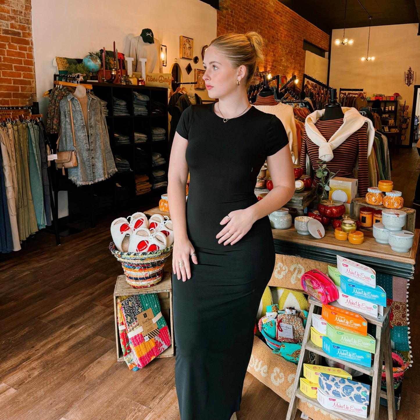 Short Sleeve Black Bodycon Maxi Dress