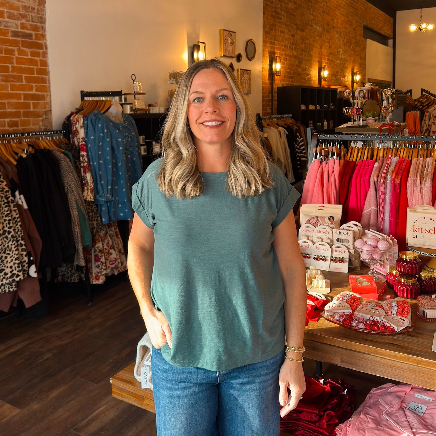 Slub Cuffed Sleeve Tee