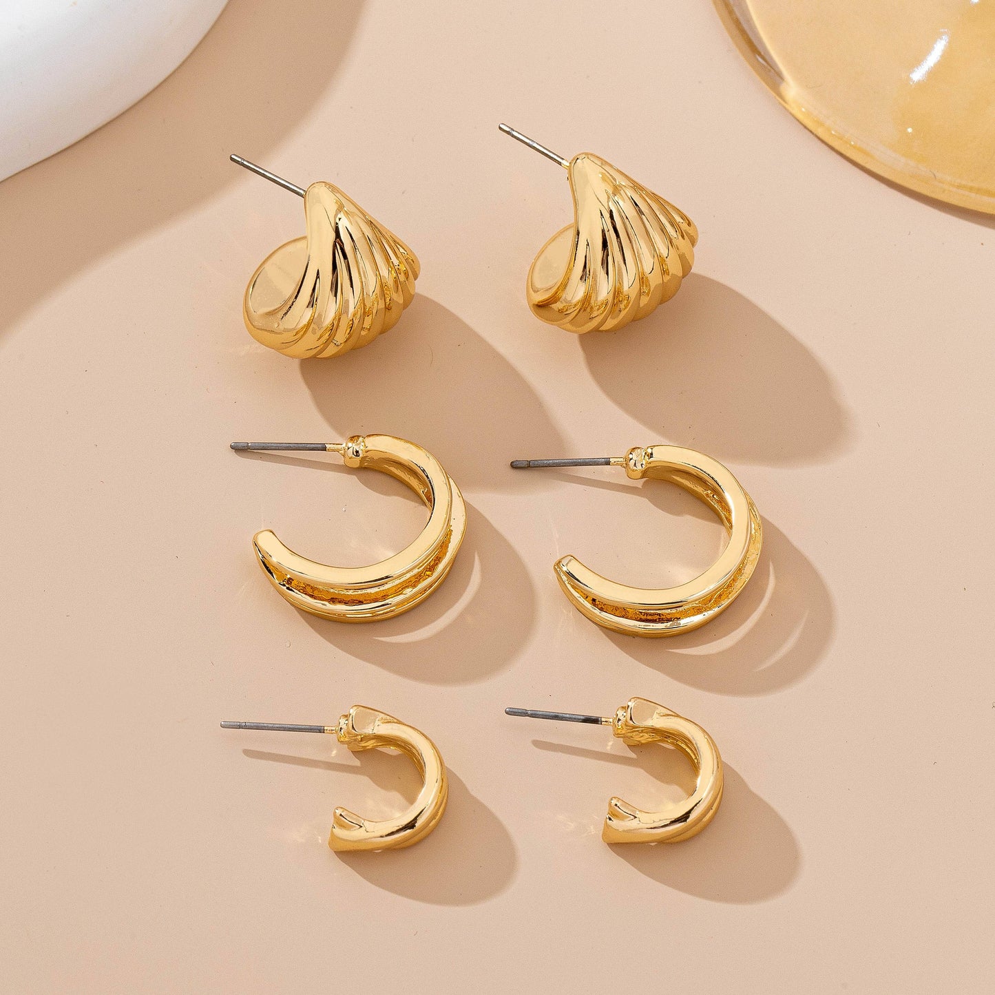 Vintage Gold Shell & Ribbon Hoop Trio Earring Set
