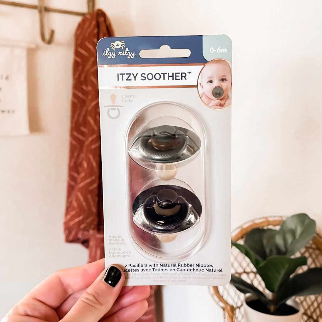 Itzy Soother Natural Rubber Pacifiers